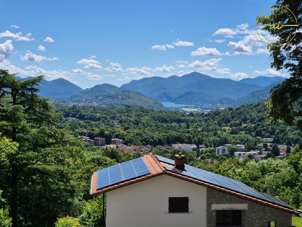 ESCLUSIVO 4.5 LOCALI CON GIARDINO E VISTA PANORAMICA A SALA CAPRIASCA 2