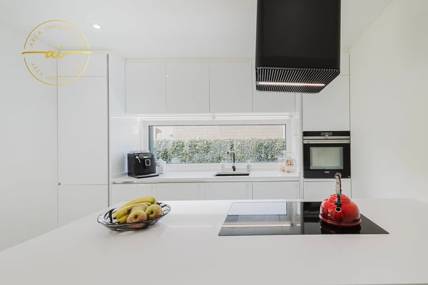 MODERNA VILLA UNIFAMILIARE CON GIARDINO A LIGORNETTO 8