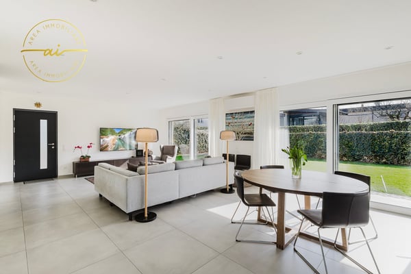 MODERNA VILLA UNIFAMILIARE CON GIARDINO A LIGORNETTO 5