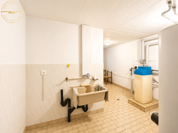 AMPIA CASA DI 5.5 LOCALI CON GIARDINO IN ZONA VERDE A STABIO 20