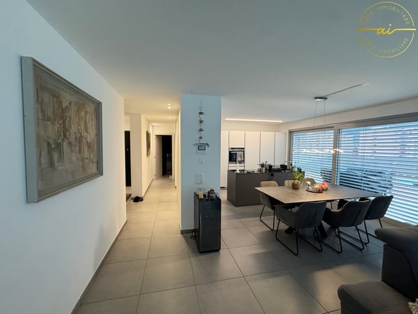 ATTICO 3.5 LOCALI CON AMPIA TERRAZZA NEL CUORE DI BELLINZONA 6