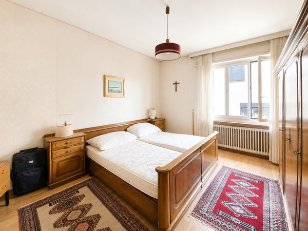 AMPIA VILLA DI 8 LOCALI CON GIARDINO PRIVATO A COLDRERIO 9