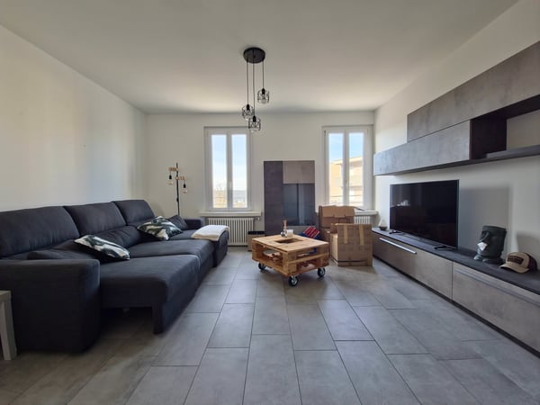 Moderno appartamento 3.5 locali a Morbio Inferiore