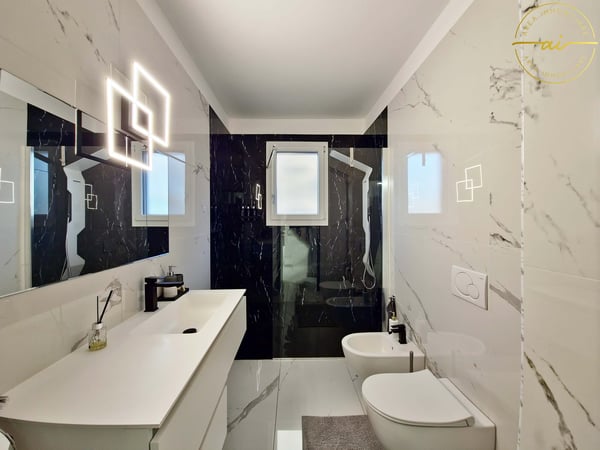 ELEGANTE E LUMINOSO 4.5 LOCALI CON GIARDINO PRIVATO A VIGANELLO 17
