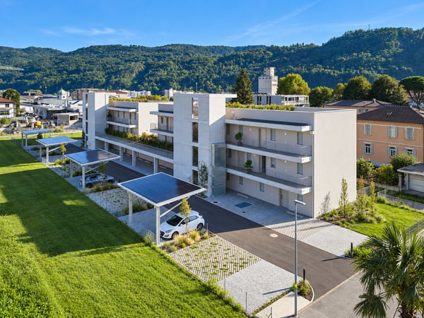 ELEGANTE 2.5 LOCALI DI NUOVA COSTRUZIONE CON GIARDINO 14