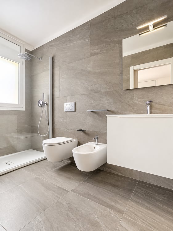 APPARTAMENTO DI 3.5 LOCALI AL SECONDO PIANO NELLA NUOVA RESIDENZA REGINA 5