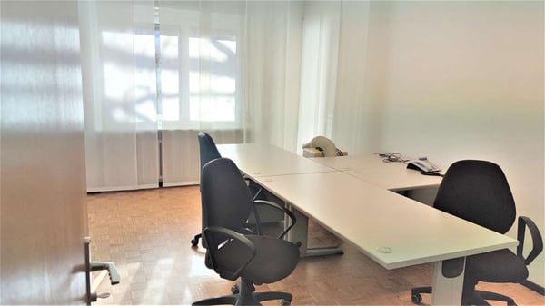 Massagno, SPLENDIDO UFFICIO 1.5 ANCHE ARREDATO 5