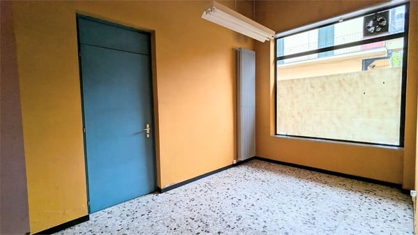Chiasso, locale commerciale , personalizzabile 2