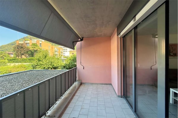 Vendesi appartamento 1.5 locali a Solduno 9