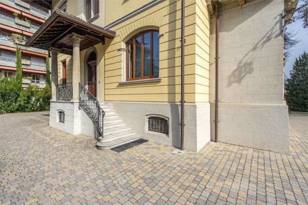 Prestigiosa villa in stile Liberty 6