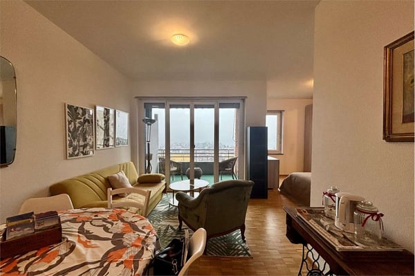 Monolocale arredato con vista mozzafiato 4