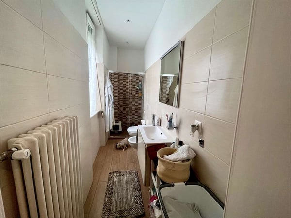 Chiasso, Via Mola - Appartamento d'Epoca Ristrutturato con Giardino Pr 5