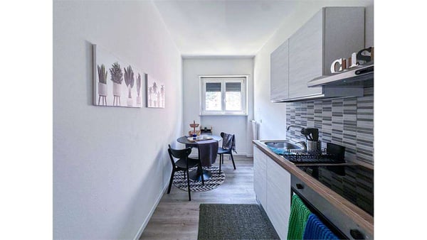 Chiasso, 1.5 ARREDATO, con balcone vista aperta 7