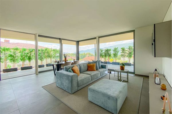 Elegante e nuovo appartamento con ampia terrazza 3