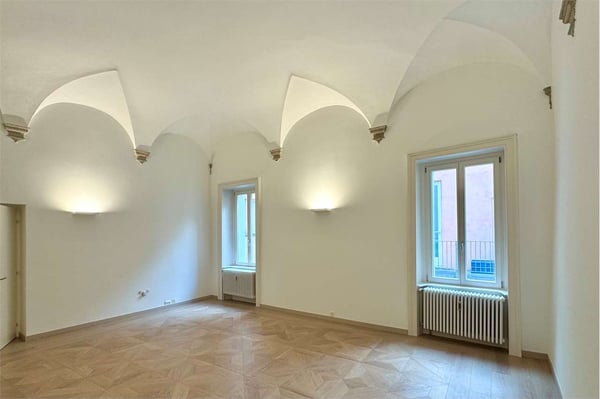 Prestigioso ufficio nella zona pedonale di Lugano 5