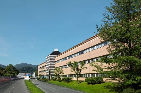 Spazioso ufficio in affitto al Centro Galleria 1 13