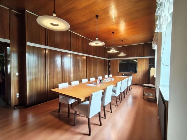 Ufficio Direzionale con Parcheggi a Mendrisio 1