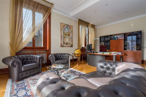 Prestigiosa villa in stile Liberty 12