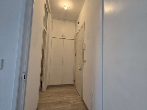 Chiasso Centro - Monolocale Arredato in Affitto, Vicino alla Stazione 9