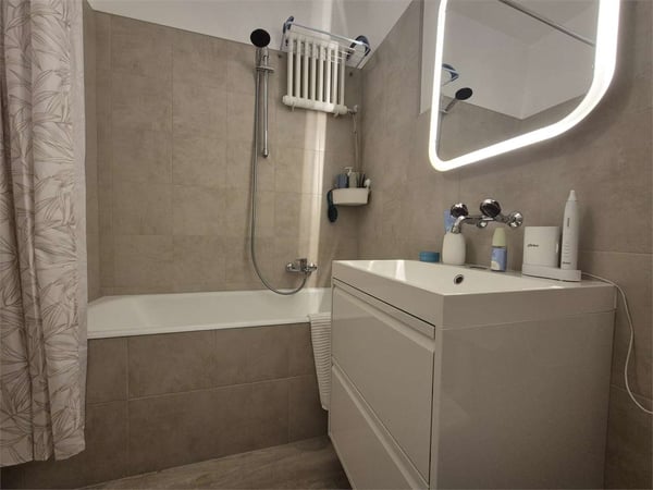 Chiasso Centro - Monolocale Arredato in Affitto, Vicino alla Stazione 8