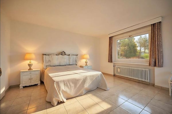 Villa panoramica sul Lago Ceresio con grande giardino 7
