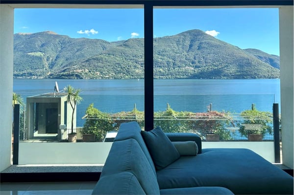 Esclusivo appartamento con vista mozzafiato sul Lago Maggiore 1