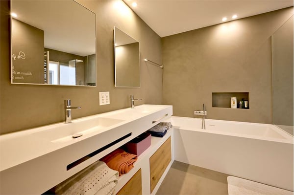 Eleganza e modernità: Villa bifamiliare ristrutturata 13