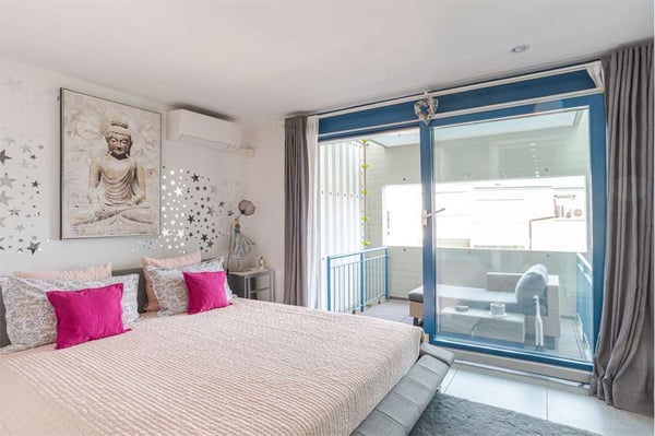 Triplex con parziale vista lago e giardino privato. 8
