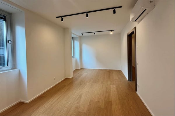 Elegante 5.5 locali ristrutturato con grande terrazzo 13