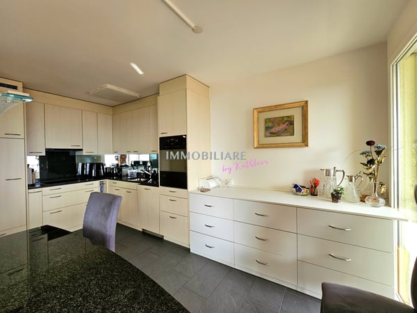 Duplex: 2 grosse Terrassen, Gartenanteil, Seesicht, Pool, Erstwohnsitz 5