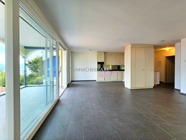 Duplex: 2 grosse Terrassen, Gartenanteil, Seesicht, Pool, Erstwohnsitz 11