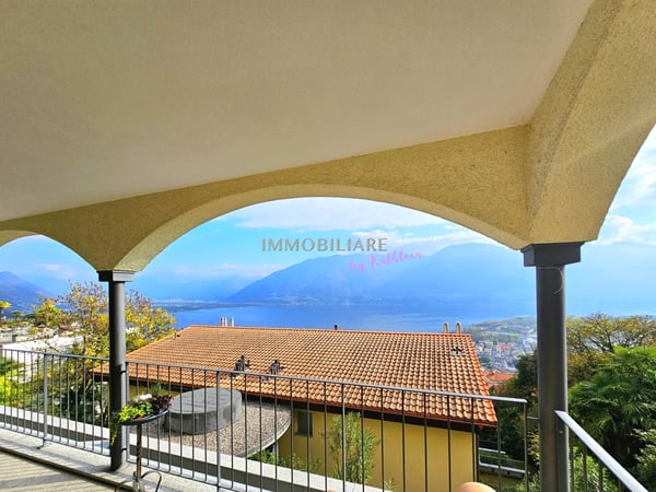 Duplex: 2 grosse Terrassen, Gartenanteil, Seesicht, Pool, Erstwohnsitz 6