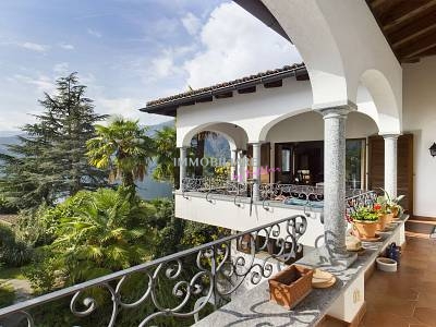 Zwei Villen mit Seeblick ideal als Familiensitz für die Ferien 3