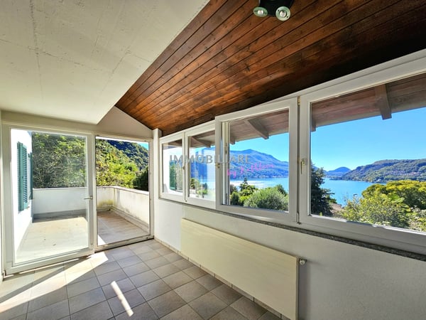 Zwei Villen mit Seeblick ideal als Familiensitz für die Ferien 13