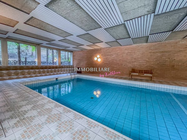 Helle, ruhige Ferienwohnung mit grossem Balkon, Gemeinschaftspool 9