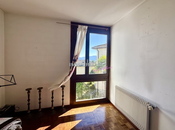 Ferienwohnung mit Seesicht vom Balkon, Kamin und Fussweg zum Bahnhof 7
