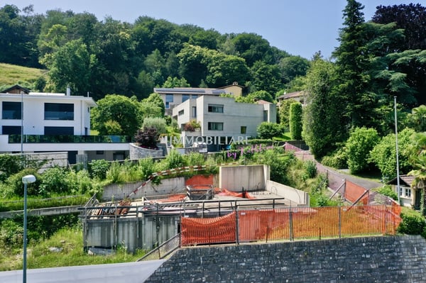 Terreno edificabile per 1 villa o 2 case unifamigliare oppure 4 appart 10