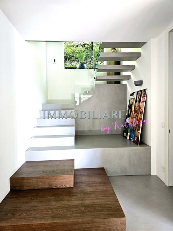 Elevated Living: Villa, traumhaft ruhig gelegen, hochwertig saniert 8