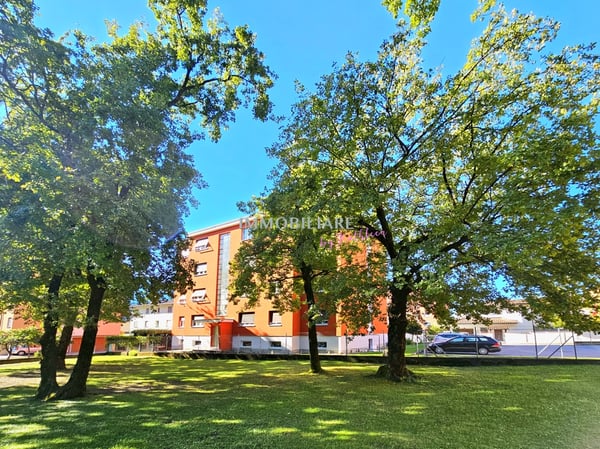 Ferienwohnung am Park, ruhig, Weitblick, niedrige Spesen, Stellplatz 7