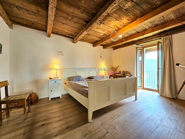 Edles Tessinerhaus in paradiesischer Lage: Weitblick, Sonne, Ruhe 11