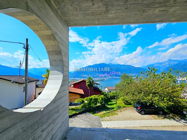 Villetta mit Pool im Edelrohbau, Seeblick  Preis inkl. individ. Ferti 2