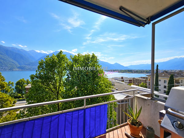 Ihr Logenplatz am Lago Maggiore: Attika mit Hallenbad und Kamin 2
