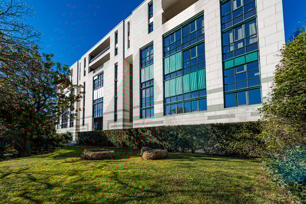 QUATTRO SPAZIOSI UFFICI SU DUE PIANI CON PARCHEGGI 3