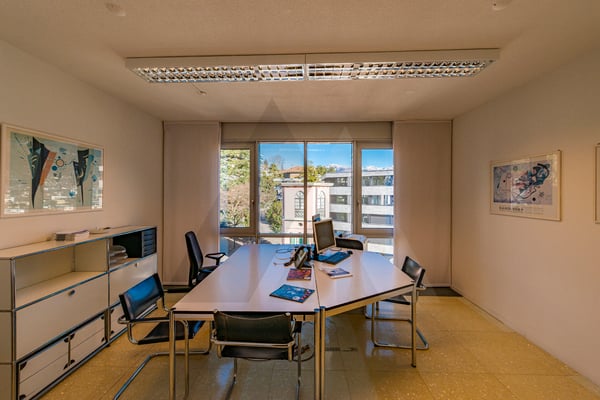 QUATTRO SPAZIOSI UFFICI SU DUE PIANI CON PARCHEGGI 10