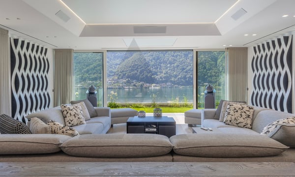 VISTA LAGO, GIARDINO PRIVATO, WELLNESS E ARREDI DI DESIGN 6