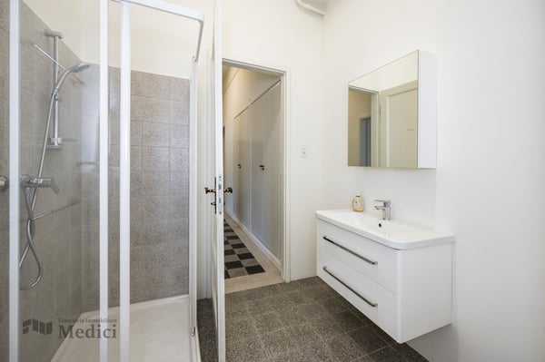 PRESTIGIOSO ED ELEGANTE UFFICIO NEL CUORE DI CHIASSO 16