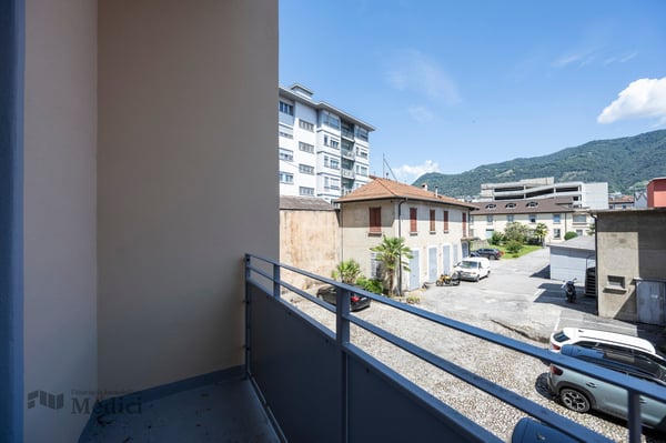 PRESTIGIOSO ED ELEGANTE UFFICIO NEL CUORE DI CHIASSO 17