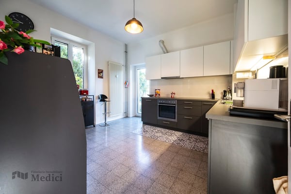 ELEGANTE E RAFFINATO TRILOCALE IN POSIZIONE STRATEGICA - DIMORA STORICA 11