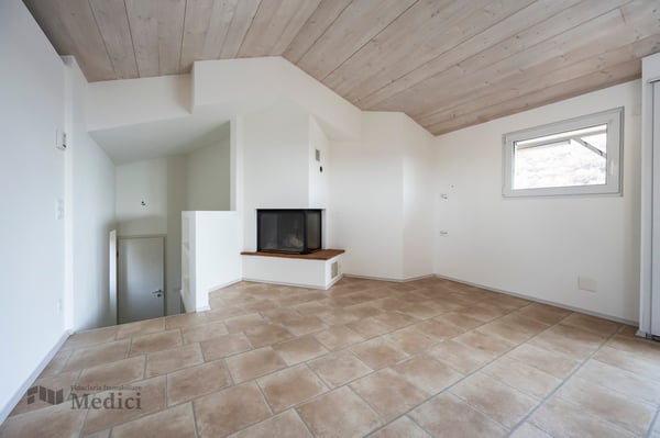 SOMAZZO - SPLENDIDA CASA DI NUCLEO CON MONOLOCALE ANNESSO 3