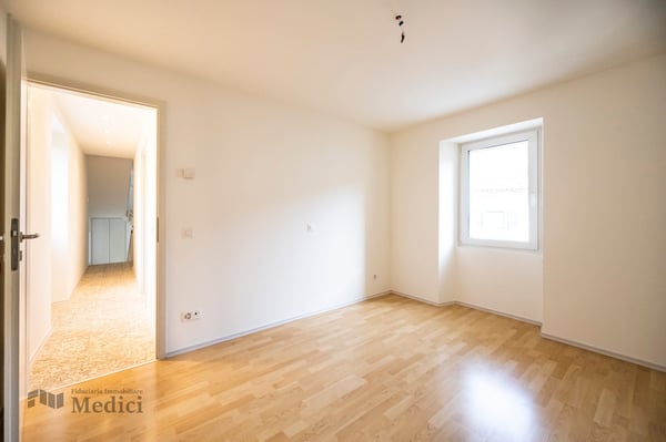 SOMAZZO - SPLENDIDA CASA DI NUCLEO CON MONOLOCALE ANNESSO 12